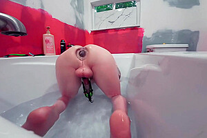 Sissy Bath Time With Tiffany Ciskiss Her Girl Butt Gapped With Xl Glass Butt Plug