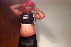 Sissy Dancing is back! - Watch the Tempo