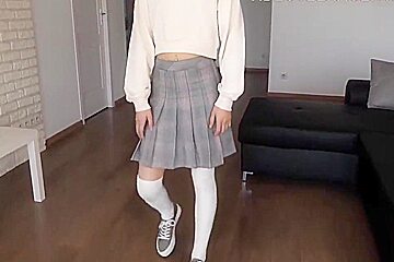 Skinny 19 Years Old Brunette Porno Casting 6 Min