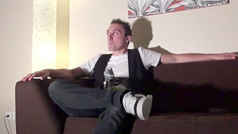 Slut French fucked by Billy Baval for fun gay casting - CrunchBoy