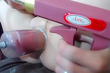 Slut Pumps Pussy Till Its Huge