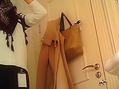 Sneaky filming of girlfriend's orgasm