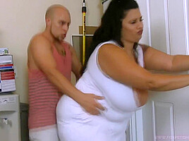 Sofia Rose - Step mommy Locked In The Basement