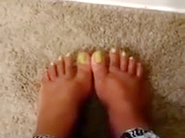 Some ole feet play