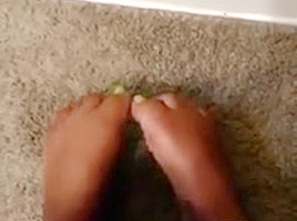 Some ole feet play