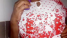 Sri Lanka Bathroom Fun Selfie Dildo Play And Pissing බාත් රූම් එකෙ තනියම ගත්ත සැප With Desi Bhabhi And Desi Aunty
