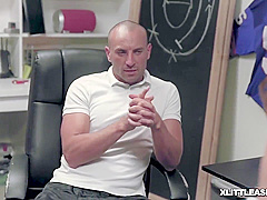 Suck Her Coach Man Meat Upside Down With Jasmine Grey