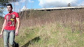 Suck his best friend sexy outdoor - CrunchBoy