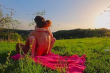 Summer Day In Romantic Sex On A Hot
