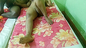 Tamil Grils Hand Job To Har Boyfriend And Show Her Boobs
