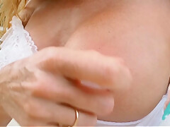 Teasing My Nipples And Body With Ice Cubes - Sex Movies Featuring Jennilane