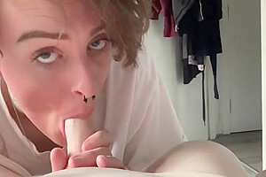 T-girl teen 18+ Traps Blowjob And Bareback Sex