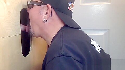 Thick and Juicey Cock At The Gloryhole