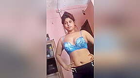 Today Exclusive- Cute Bangla Girl Shows Her Boobs And Pussy 2