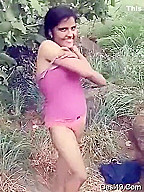 Today Exclusive- Cute Desi Girl Showing Her Boobs To Lover 1