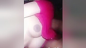 Today Exclusive- Desi Bhabhi Shows Her Boobs