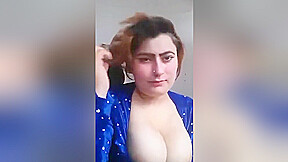 Today Exclusive- Paki Girl Shows Her Boobs And Boobs Sucking By Lover 1