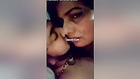 Today Exclusive- Sexy Bbw Bhabhi Ridding Lover Dick