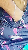 Today Exclusive- Sexy Desi Girl Blowjob And Boob Pressing In Car