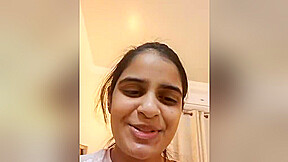Today Exclusive- Super Cute Indian Girl Bathing