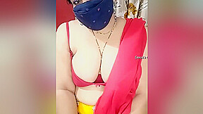 Today Exclusive- Super Horny Desi Bhabhi Shows Boobs And Pussy