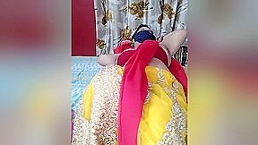 Today Exclusive- Super Horny Desi Bhabhi Shows Boobs And Pussy