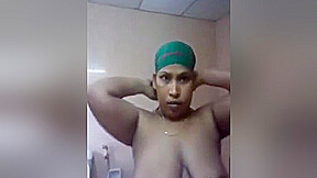 Today Exclusive- Village Bhabhi Showing Her Nude Body