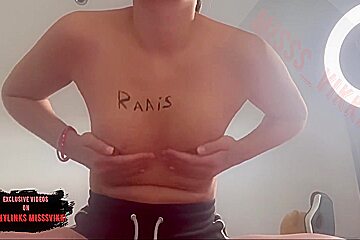 Trailer Plays With Pussy While Is Home