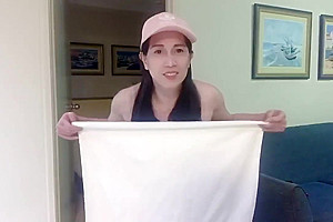 Trans Anairb Do Sexy Towel Dance She End Up Masturbation
