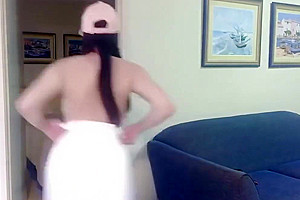 Trans Anairb Do Sexy Towel Dance She End Up Masturbation