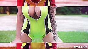 Twerkaholics Anonymous - MYLF