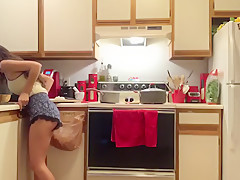 Twitch Thot Misdelish Teasing Tits Downblouse