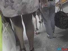 Unrepeatable candid upskirts shows nice athletic shapes