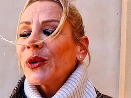 Victoria, 47, swears by lust!