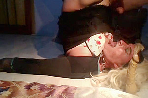 Whore Kornelia enjoys at home