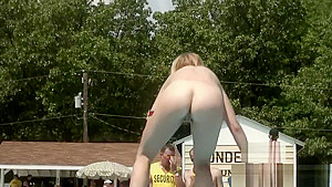 Wild amateur taking her sexy outfit off outdoors