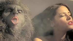 Wolfcop (2014) Sarah Lind, Cheryl Mazil