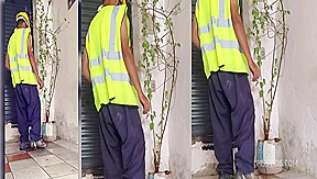 Worker Piss Drinker - PissVids