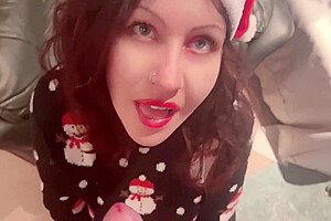 Xxxmass Blowjob And Facial With Polieana And Jessica Bloom 7 Min