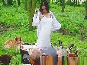 Young Babe Mouts Old Guy Outdoors And Wants His Cock