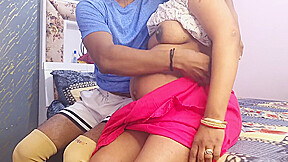 Young Pregnent Pinki Bhabhi Gives Juicy Blowjob And Devar Cum In Mouth With Devar Bhabhi