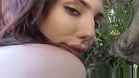 Young trans beauty spreads ass before jerking