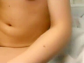 amanda nude and rubbing hairy pussy