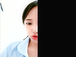 chinese teens live chat with mobile phone 1089