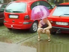 extreme public pissing