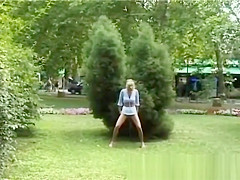 extreme public pissing