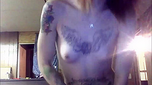 hot sexy stripper going crazy on cam from strippertvlive