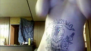hot sexy stripper going crazy on cam from strippertvlive