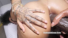 how chanel star take all that suga slim bbc in her ass n pussy