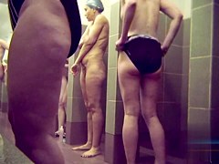 in public pool showers 1084